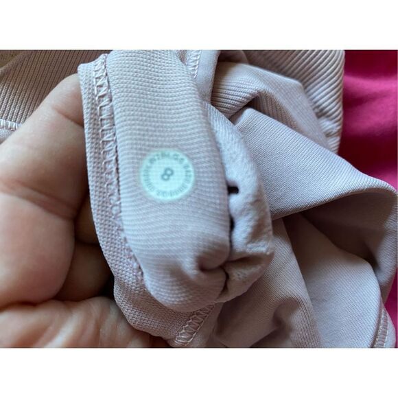 Lululemon ebb to train  pink sports bra size 8 - Picture 4 of 5